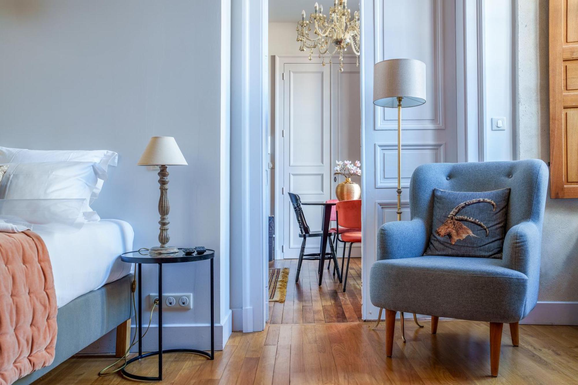 Appartement Raffine Vue Cathedrale, Jardin, Wifi Тур Екстер'єр фото